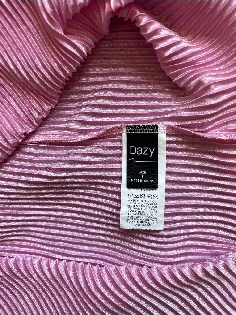 DAZY Pleated Textured Tops Lot of 3 Minimalist Stretch Blouses Size Small - Picture 8 of 9
